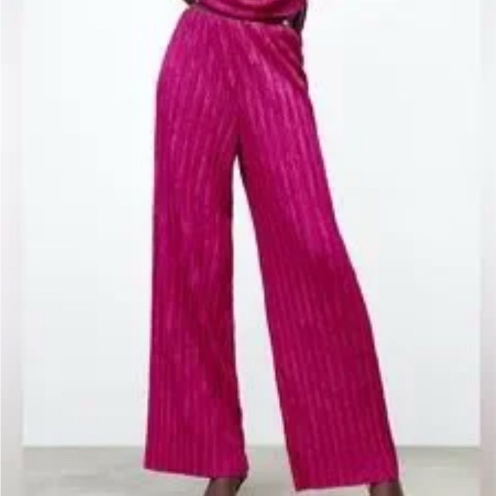 Zara Pink Pleated Wide Leg Pants(Size Small)